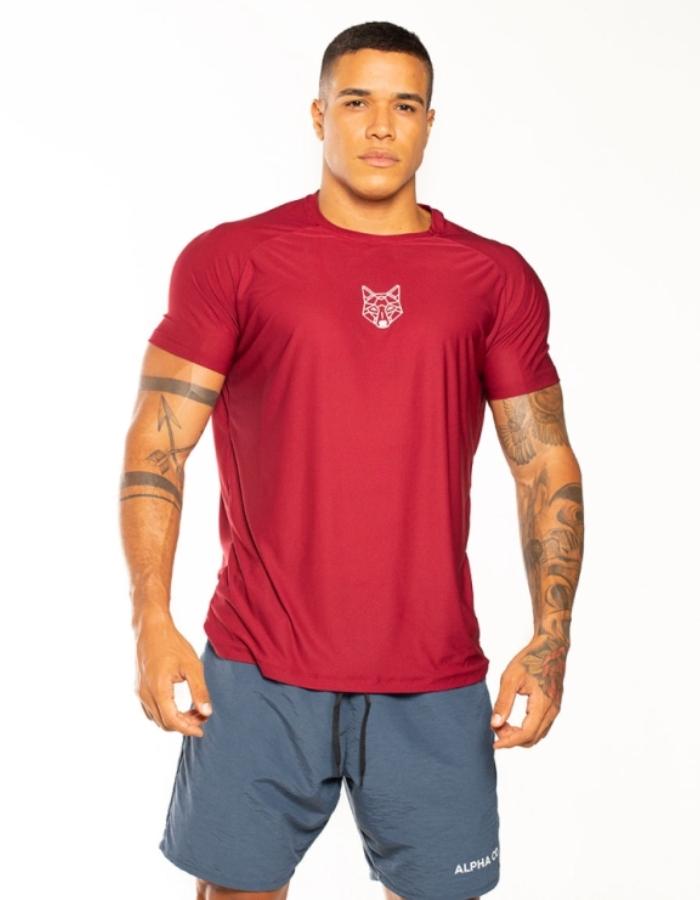 Camiseta Dry Lobo Geometrico Vinho